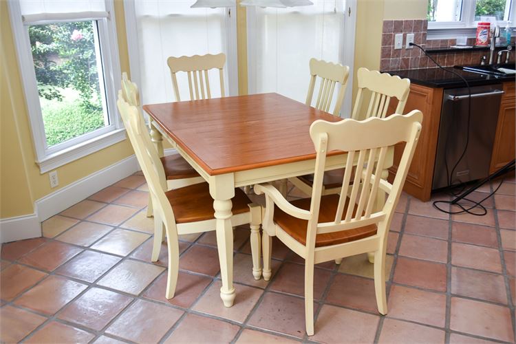 Dinning Table and (4) Chairs