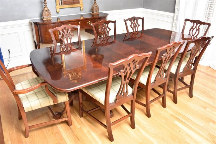 Henredon Dinning Table and Eight (8) Chairs