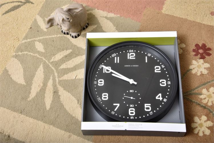 THREESHOLD Wall Clock With Elephant Figure