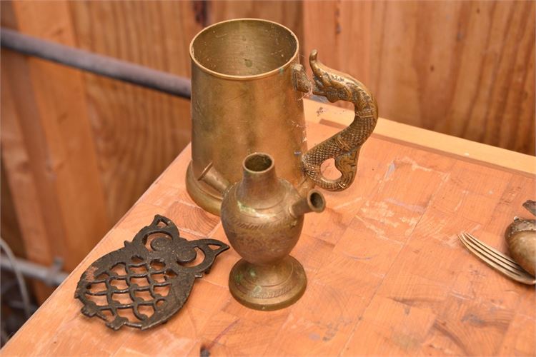 Group Lot Of Decorative Brass Items