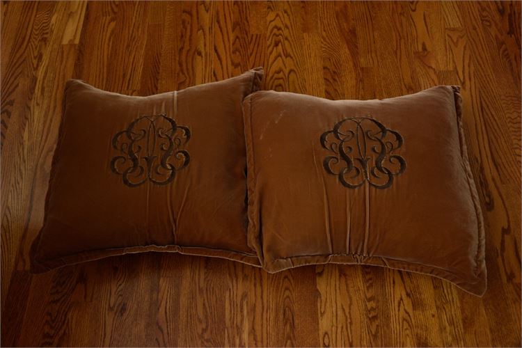 Pair Decorative Pillows