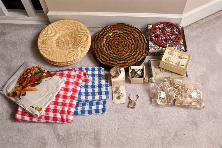 Group Lot of Decorative Dinning Items