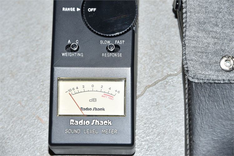 RADIO SHACK Sound Level Meter