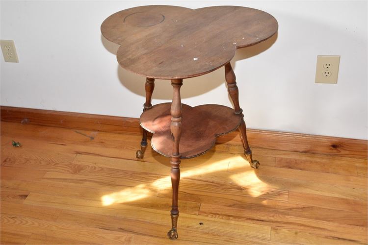 Victorian Oak Trefoil Top Occasional Table