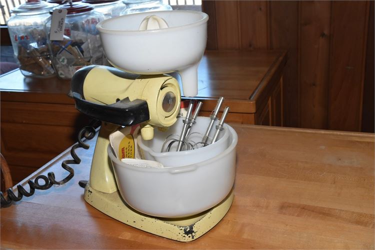 Vintage Kitchen Mixer