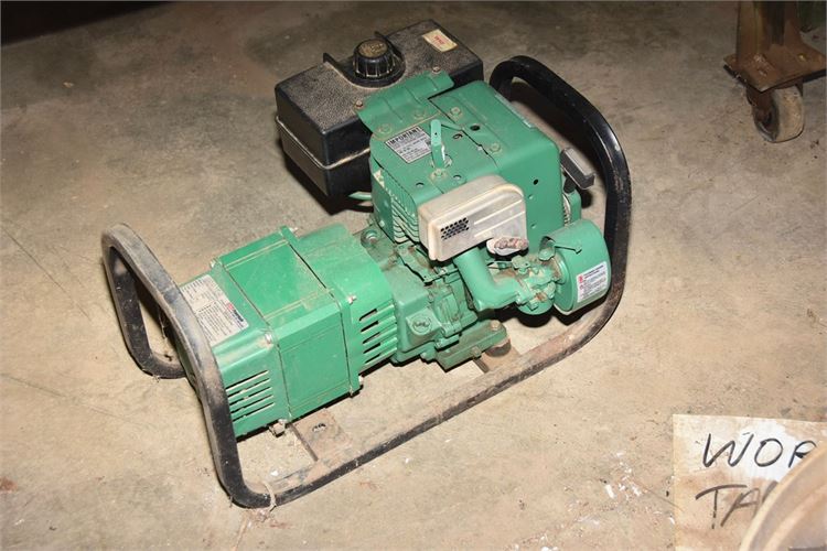 COLEMAN Powermate Generator