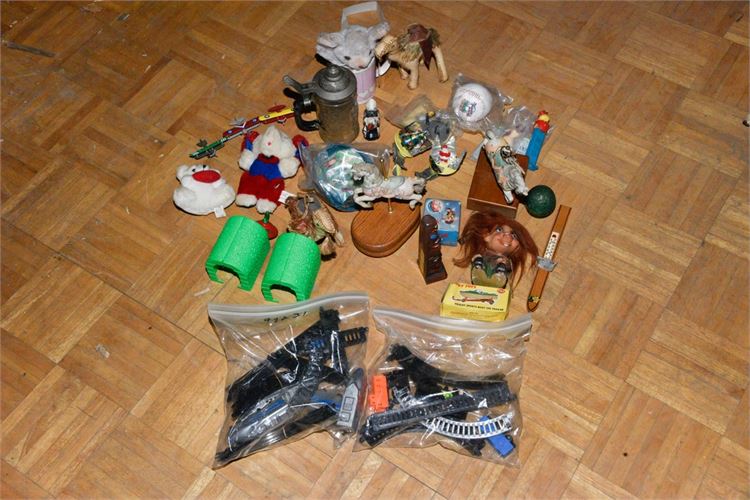 Group Lot of Miscellaneous Items