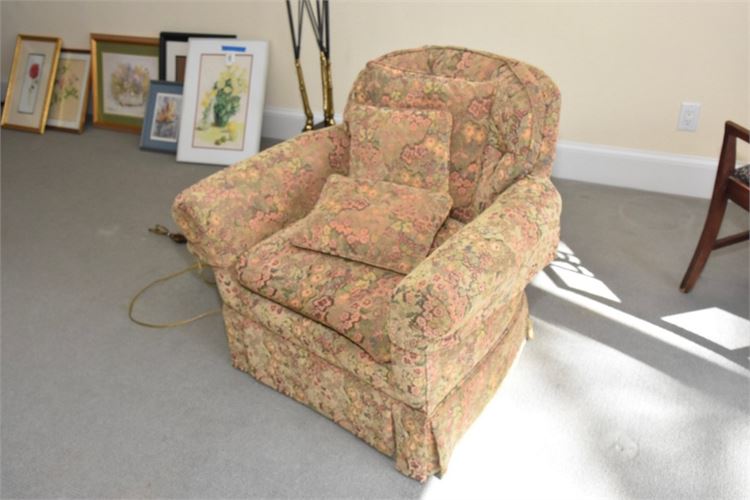 Floral Pattern Armchair With Decorative Pillows