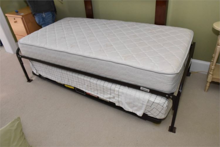 Trundel Bed Very Clean