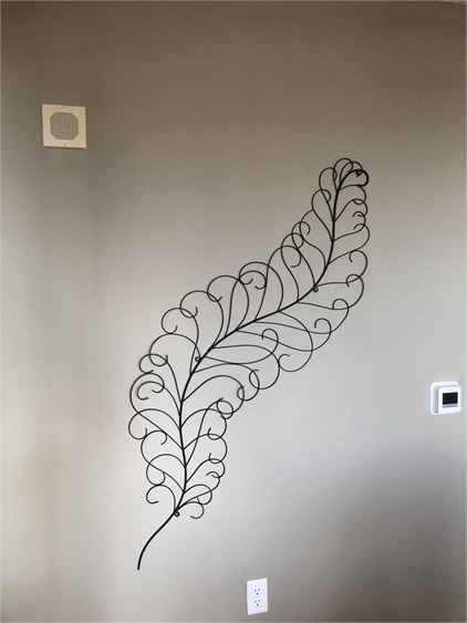 Large Metal Wire Wall Sculpture of Leaf