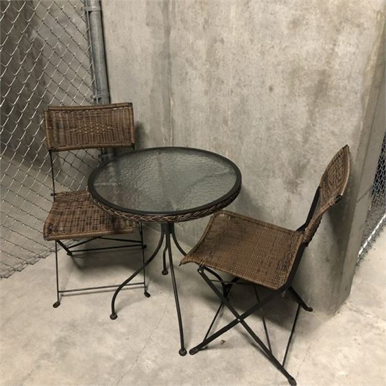 Small Tolding Wicker Patio Table and Chairs
