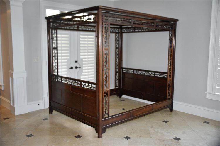 BAKER Chinese Chippendale Style Tester Bed