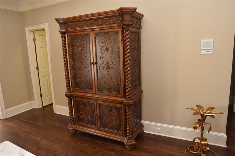 MAITLAND SMITH Regency Style Entertainment Center