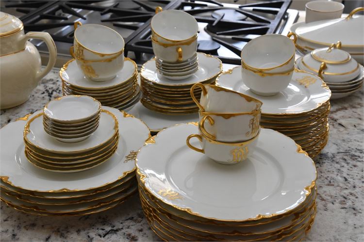 Set HAVILAND Limoges French Dinner Service