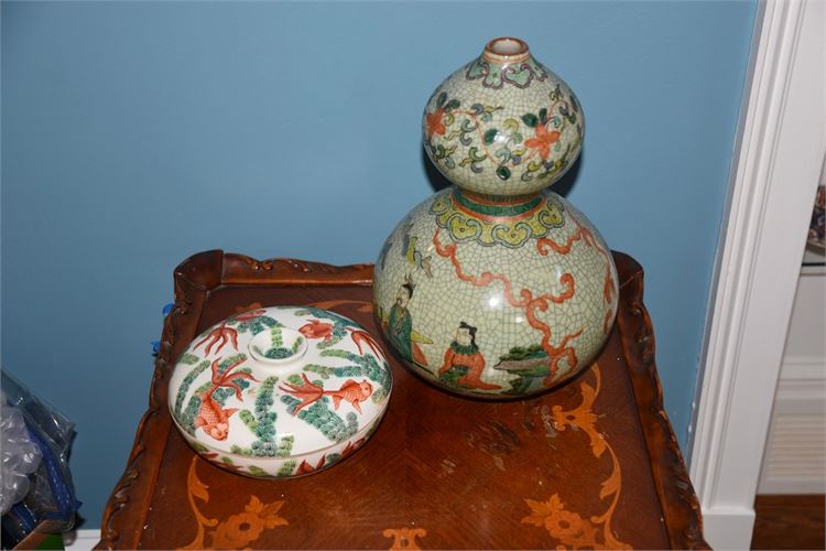 Two (2) Antique Chinese Porcelain Items