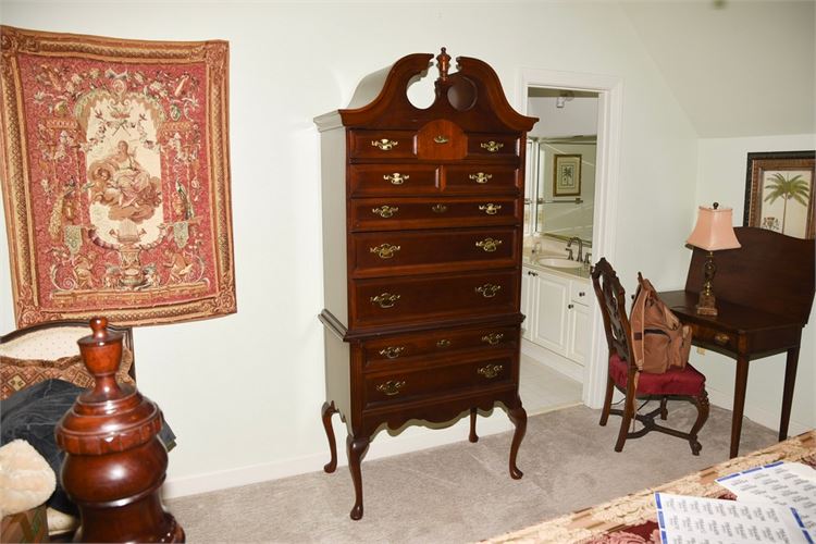 BASSETT Furniture Georgian Style Mahogany Highboy