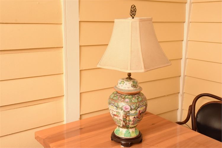 Asian Style Table Lamp  With Shade