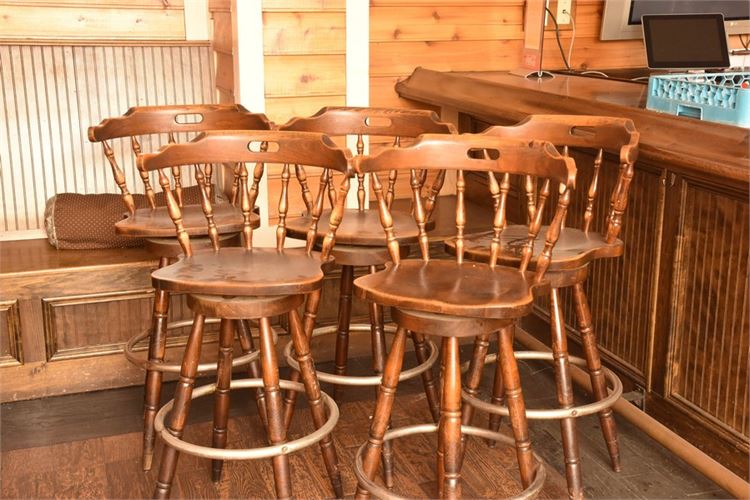 Group Lot Of Spindle Back Stools