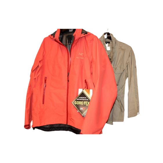 Women's Arc'teryx Gortex (Sz 8) New with Tags and Etoile Jacket (Sz OS)