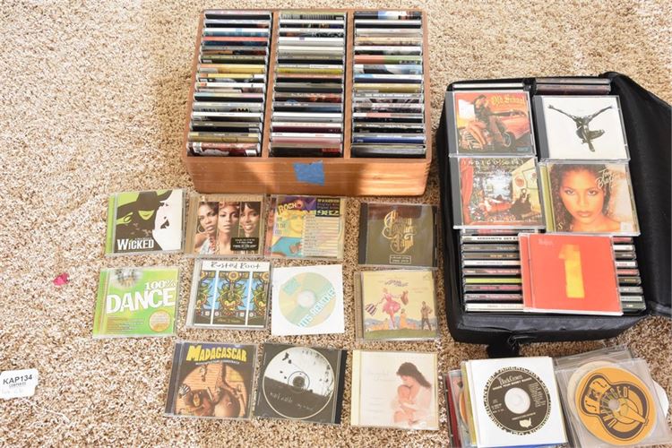 Group Lot Of CDs