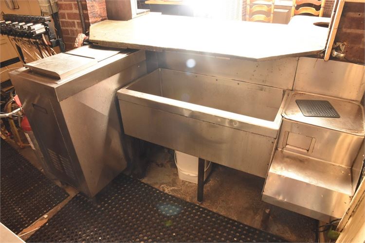 Stainless Steel Prep Station With Sink