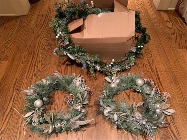 Custom Made Christmas Wreaths & Garland