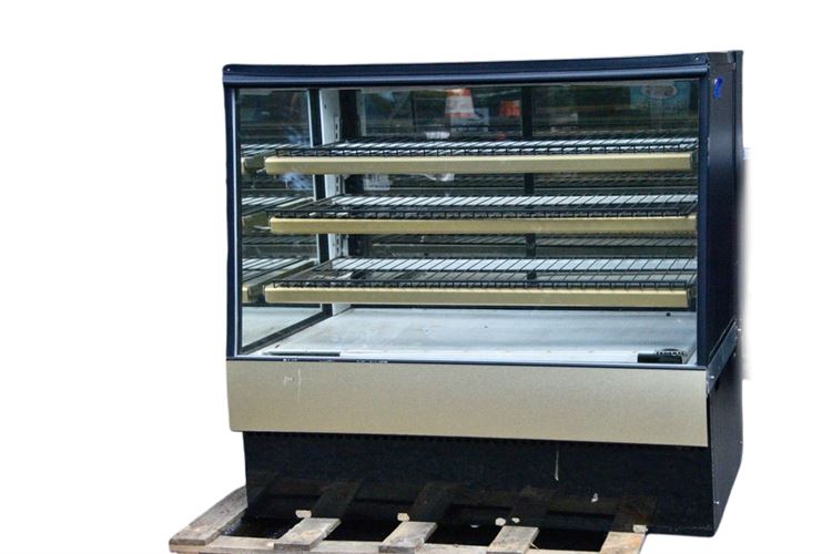 Food Display Case / Counter