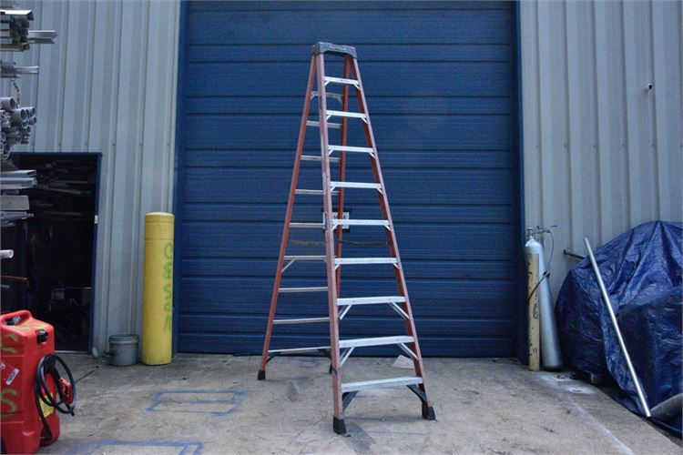 10 FT Ladder