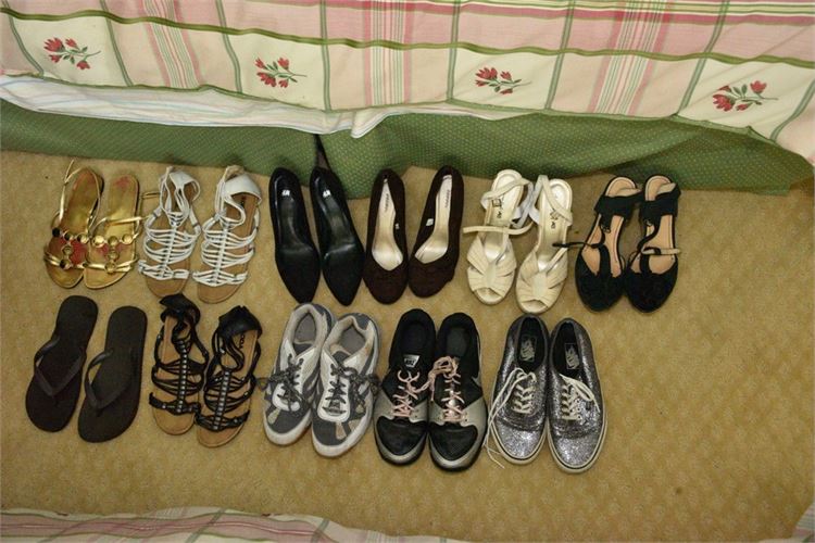 Group Lot Of Women's Shoes