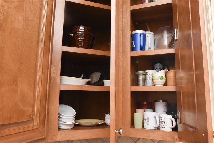 Contents Of Cabinets