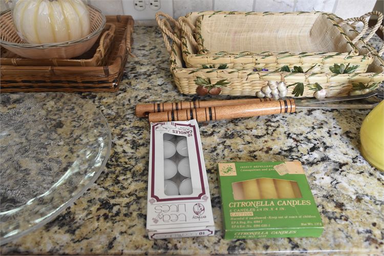 Group Lot Of Kitchen Items