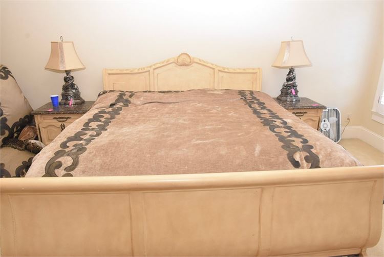 Sleigh Bed