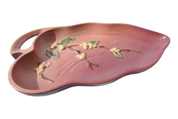 ROSEVILLE SNOWBERRY Leaf Shaped Tray BL1-12-White Flowers