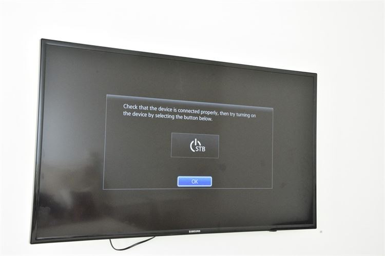 SAMSUNG UN50H6203AF Television