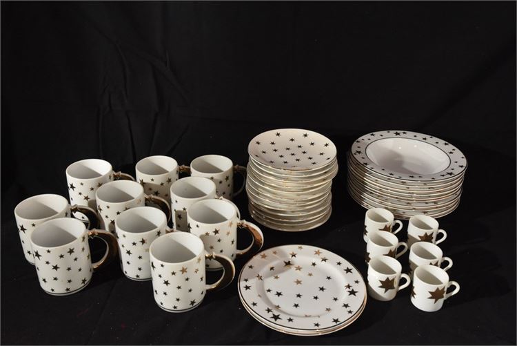 Set of STARS Dinnerware