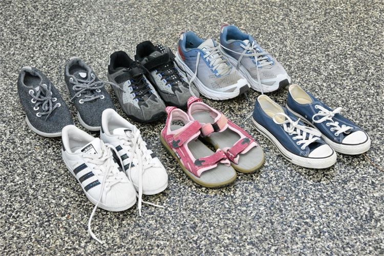 Group Lot Of Women's Shoe (Size 6-8)