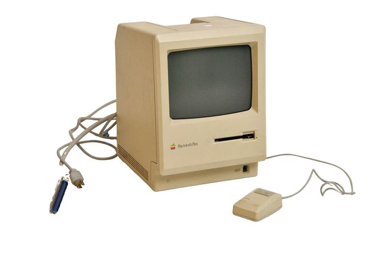 Vintage NACINTOSH PLUS (APPLE) Desktop Computer
