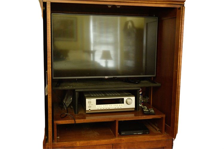 LG Television, ONKYO Stereo,  SYLVANIA VHS / DVD