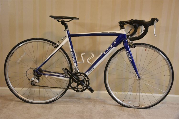 GT Series Four Bicycle