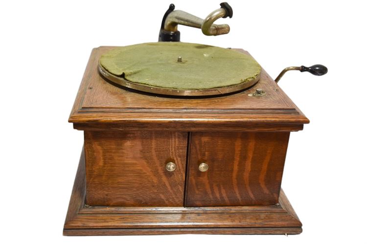 VICTOR Talking Machine