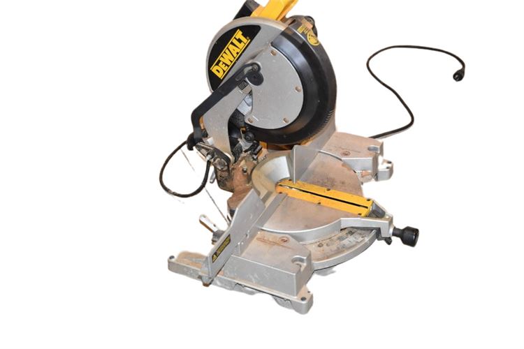 DEWALT DW705 Compound Miter Saw