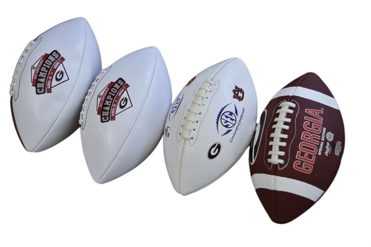 Group GEORGIA BULLDOGS Footballs