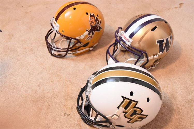 Group College Football Helmet