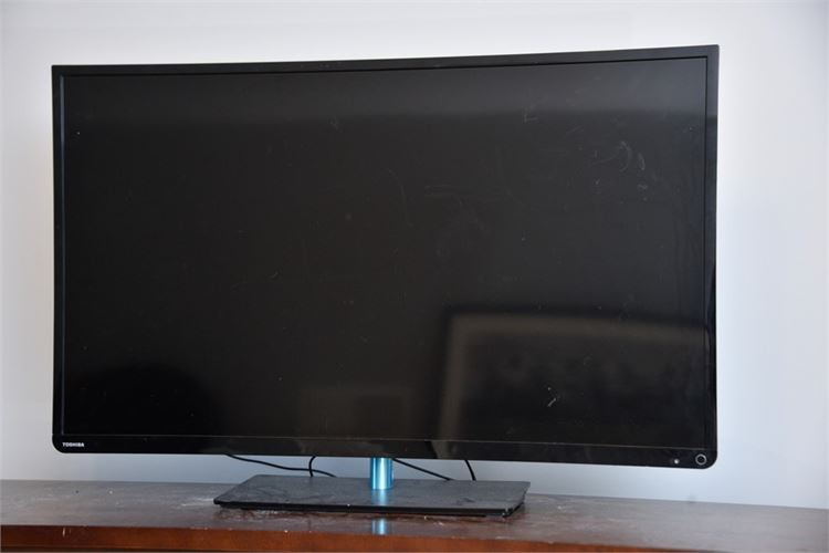 TOSHIBA Model: 39L1350U Television