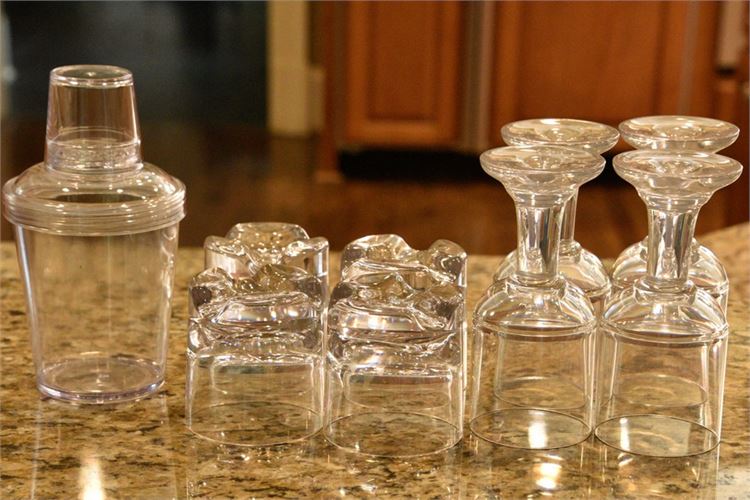 Group Glass Barware