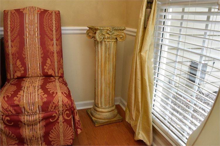 Classical Style Pedestal