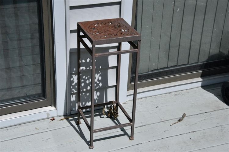 Metal Plant Stand