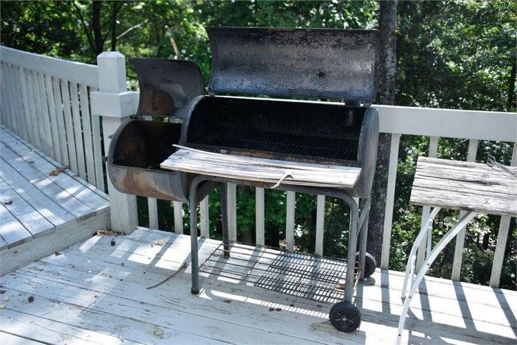 CHAR-BROIL Charcoal Grill