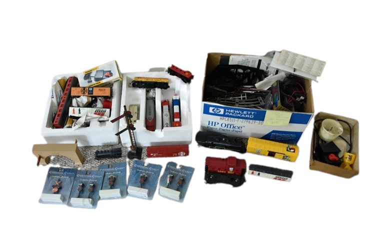 Group Model Trains and Accessories