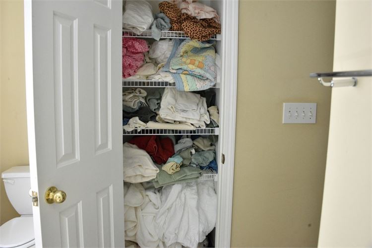 Contents Of Linen Closet